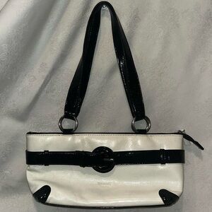 Tuscans Vintage Black & White Patent Shoulder Bag